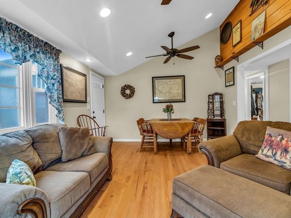 261 Little Rest Road, Warren MA 01010