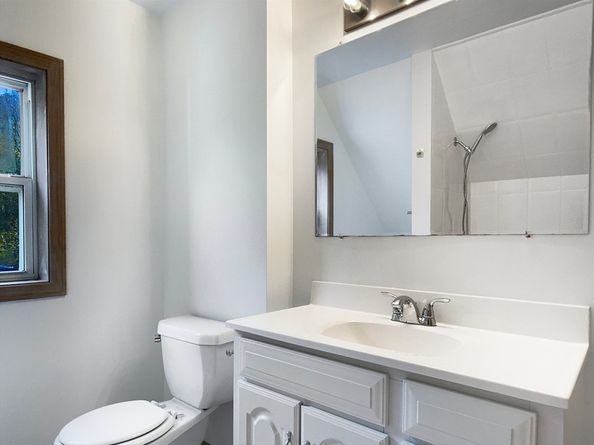 77 Porter St, Brockton MA 02301