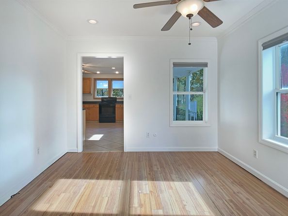 77 Porter St, Brockton MA 02301