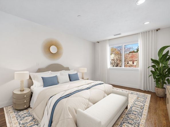 606 Wisteria Way 606, Wayland MA 01778