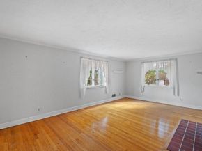 10 Standish Way, Lynn MA 01904