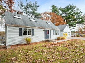 10 Standish Way, Lynn MA 01904