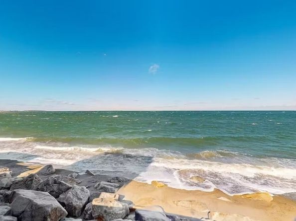 105 Turner Rd, Scituate MA 02066