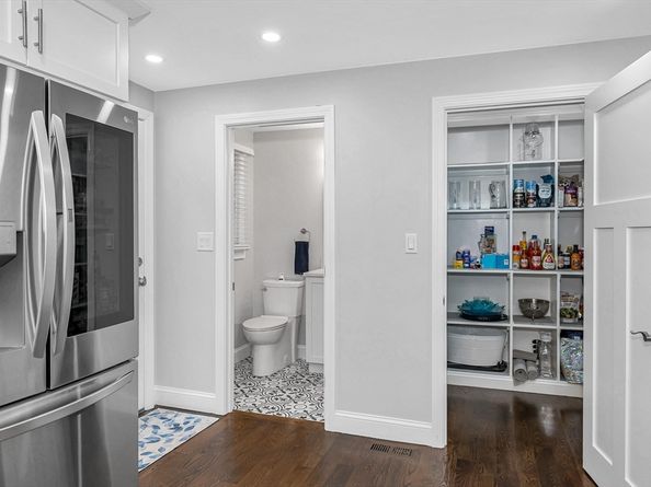 3 Sarafinas Way, Wilmington MA 01887