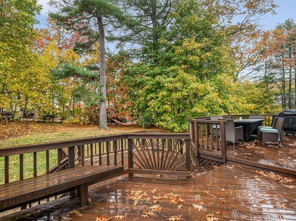 3 Sarafinas Way, Wilmington MA 01887