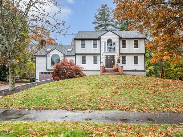 3 Sarafinas Way, Wilmington MA 01887