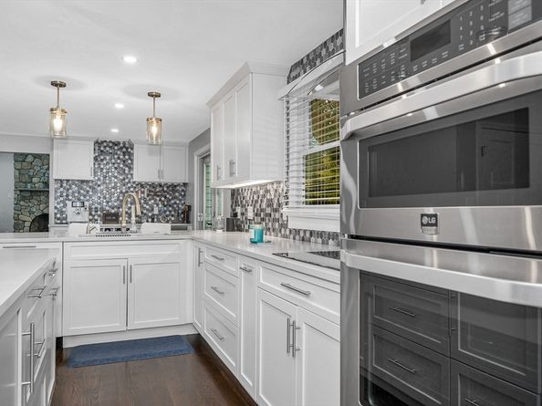 3 Sarafinas Way, Wilmington MA 01887