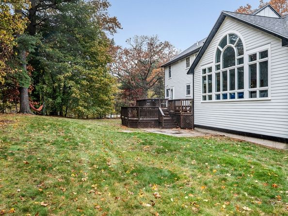 3 Sarafinas Way, Wilmington MA 01887