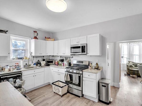 39 Union St, Boston MA 02135