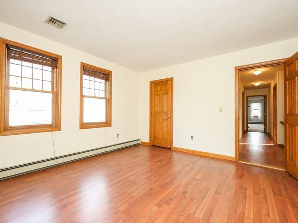 23 Ledgeview Drive, Norwood MA 02062