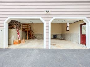 23 Ledgeview Drive, Norwood MA 02062