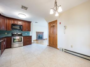 23 Ledgeview Drive, Norwood MA 02062