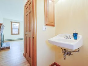 23 Ledgeview Drive, Norwood MA 02062