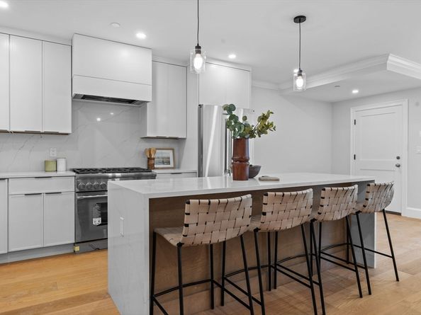 667 Tremont Street 1, Boston MA 02118