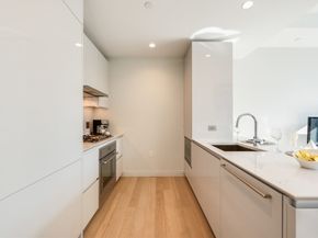 133 Seaport Blvd 2003, Boston MA 02210