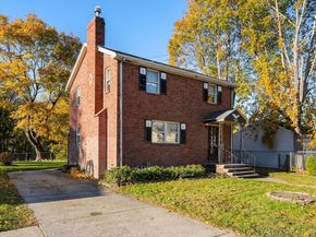 79 Bicknell Street, Quincy MA 02169