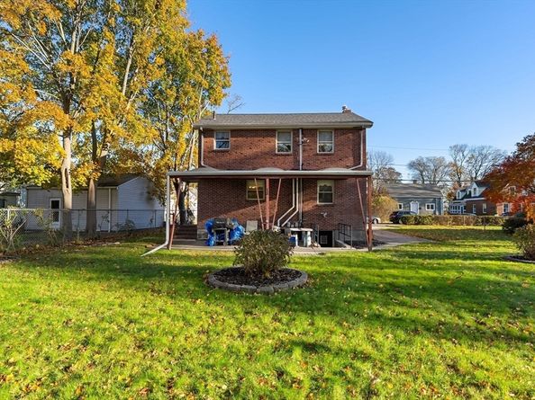 79 Bicknell Street, Quincy MA 02169