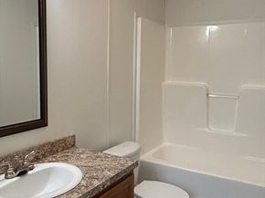 8 Alfred St, Wareham MA 02538