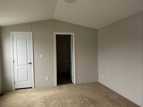 8 Alfred St, Wareham MA 02538