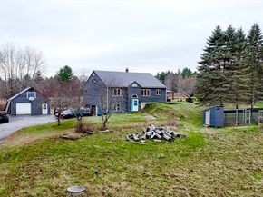 32 Hemlock St, Douglas MA 01516