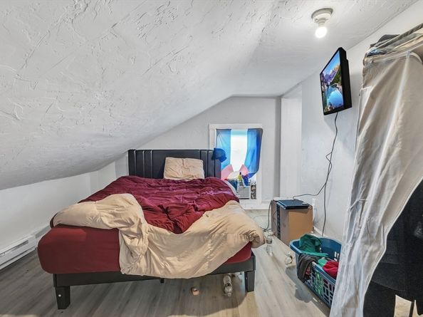 6 Overlook St, Grafton MA 01536