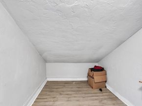 6 Overlook St, Grafton MA 01536