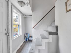 6 Overlook St, Grafton MA 01536