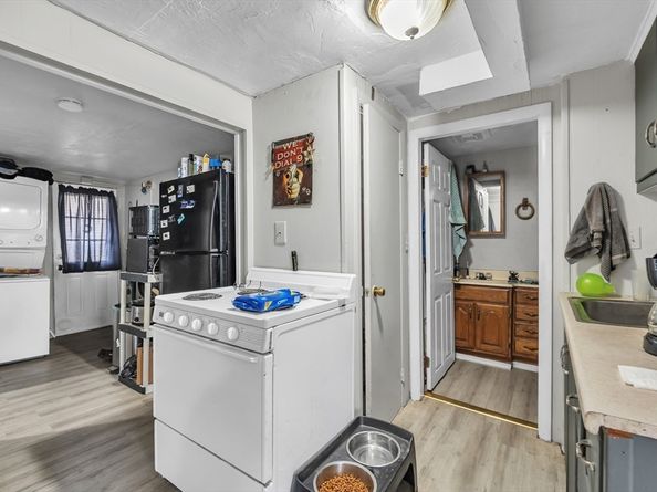 6 Overlook St, Grafton MA 01536