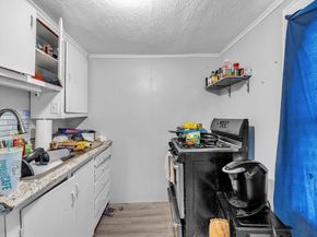 6 Overlook St, Grafton MA 01536