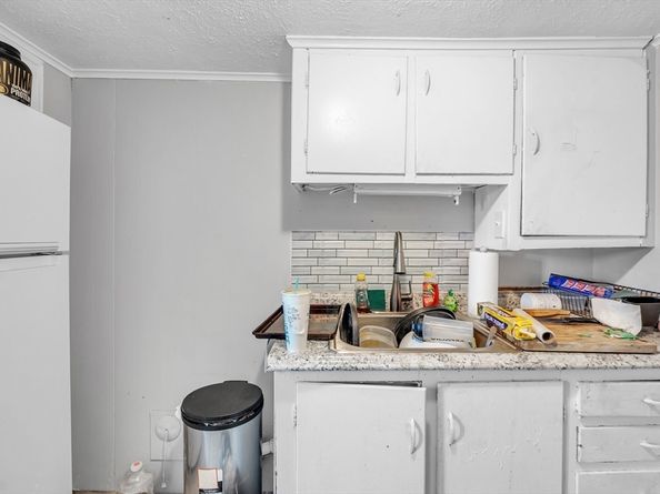 6 Overlook St, Grafton MA 01536