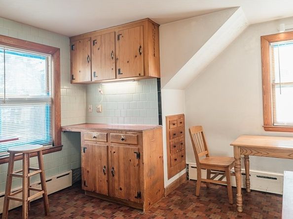 7 Park St., Hamilton MA 01982