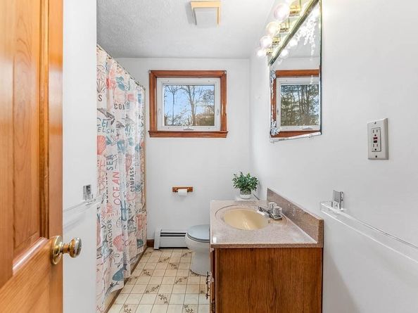 32 Johnson Rd, Stoughton MA 02072