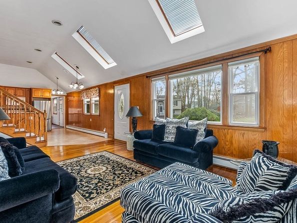 32 Johnson Rd, Stoughton MA 02072