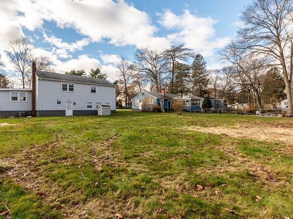 32 Johnson Rd, Stoughton MA 02072