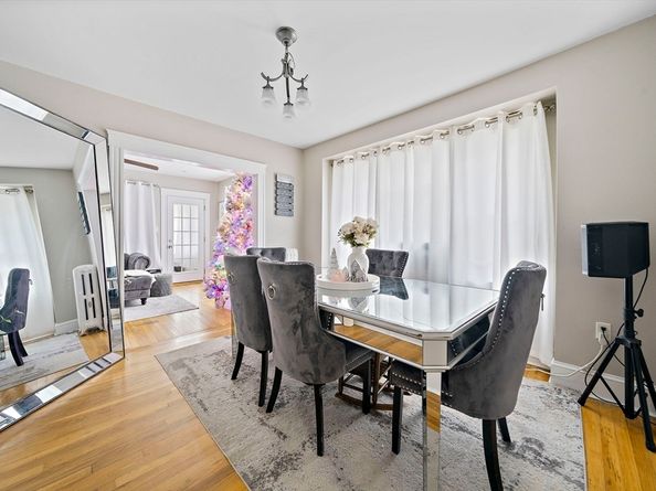 20-22 Putnam St, Quincy MA 02169