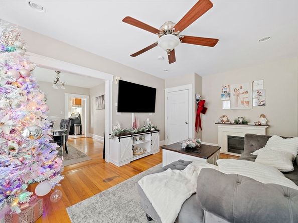 20-22 Putnam St, Quincy MA 02169