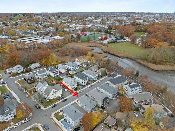 20-22 Putnam St, Quincy MA 02169