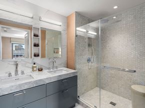 300 Pier 4 Blvd 6M, Boston MA 02110