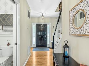 70 Orchard Place, Thornwood NY 10594