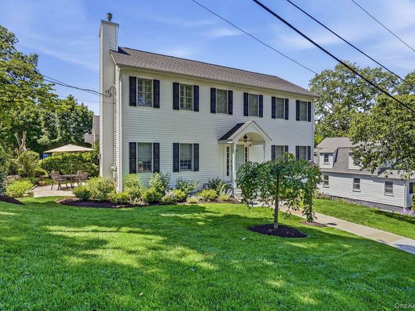 70 Orchard Place, Thornwood NY 10594