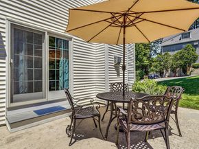 70 Orchard Place, Thornwood NY 10594