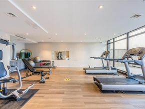 2412 42nd Road 3E, Long Island City NY 11101