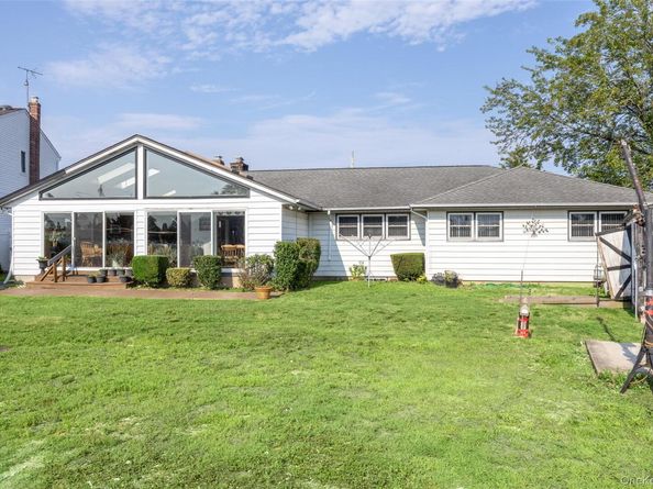 2436 Hempstead Lane, Wantagh NY 11793