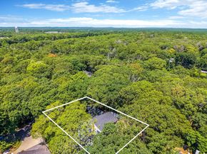 38 Columbia, Westhampton NY 11977