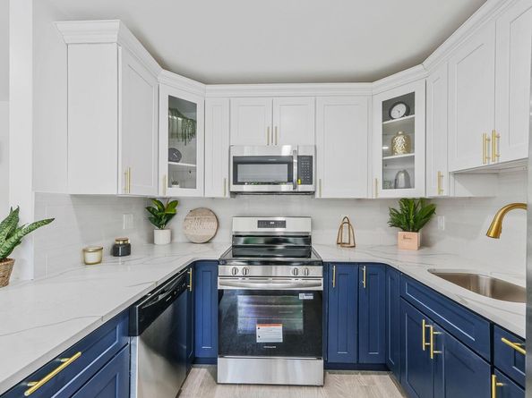 38 Columbia, Westhampton NY 11977