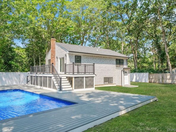 38 Columbia, Westhampton NY 11977