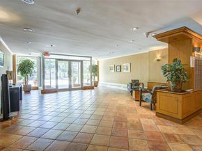 25 Park Place 3P, Great Neck NY 11021
