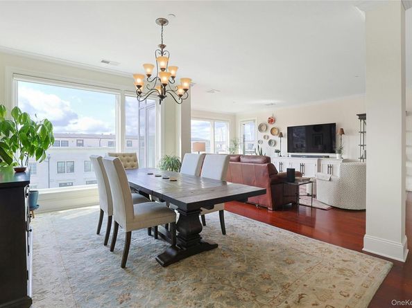 16 Rivers Edge Drive 408, Tarrytown NY 10591