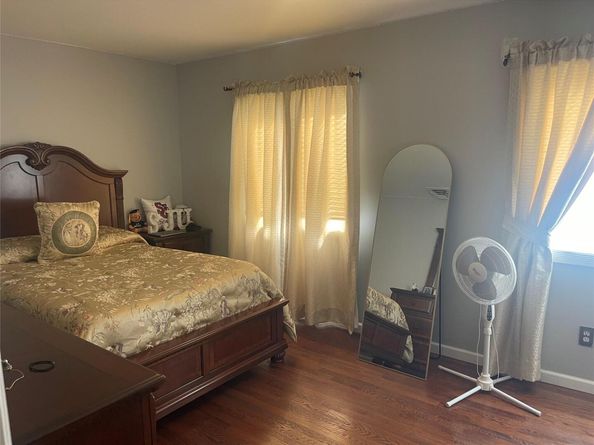 3200 Lydia Lane, Bellmore NY 11710