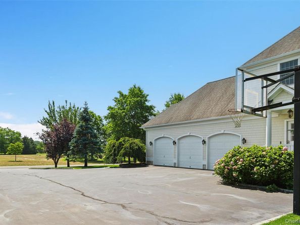 2675 Laurel Trail, Laurel NY 11948